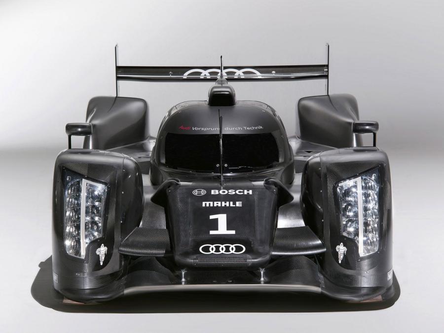  Audi R18 TDI 2011 года  (фото 75 из 77)
